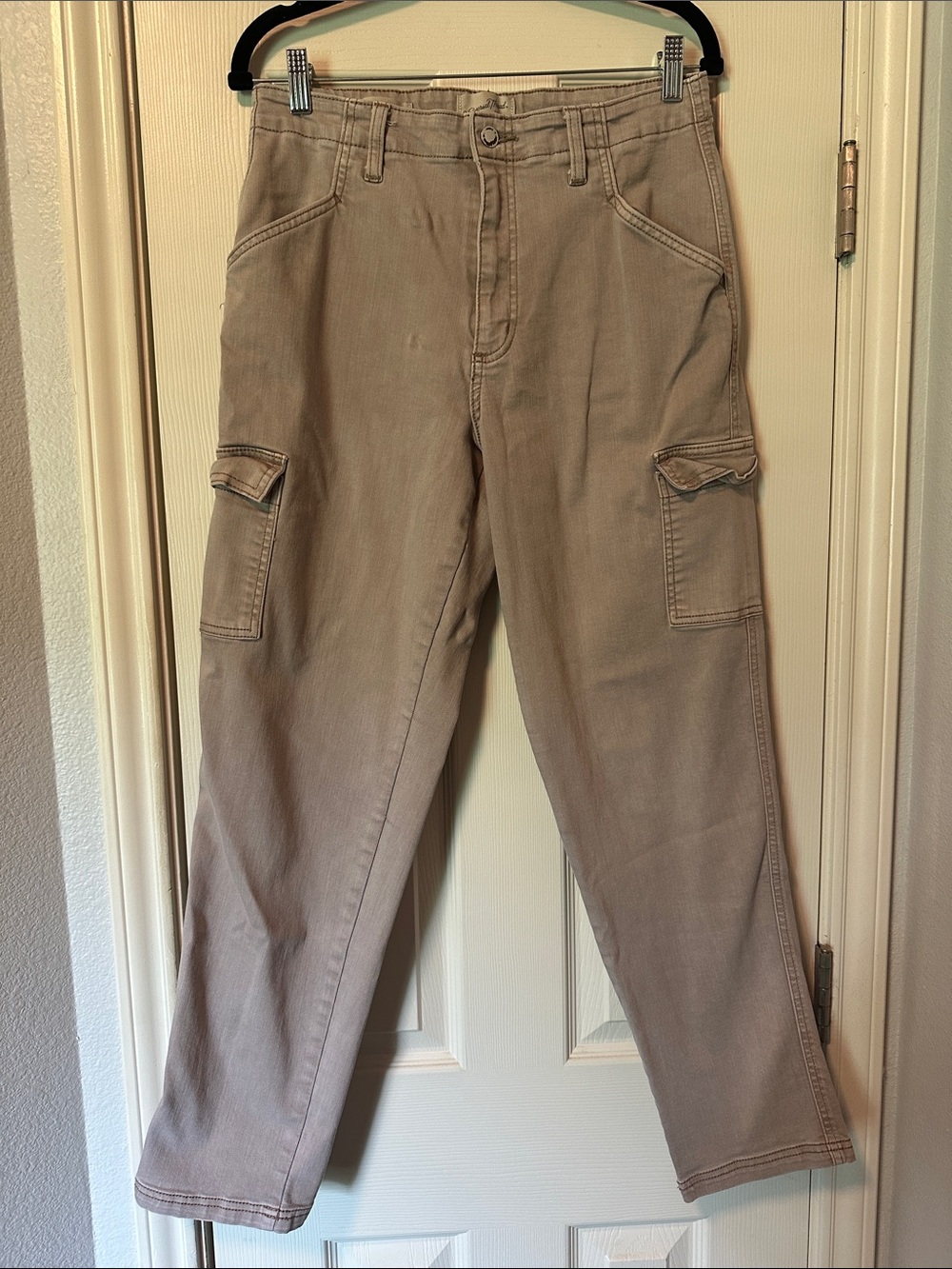 Women’s Cargo Pants in Light Taupe - Casual Utility Style